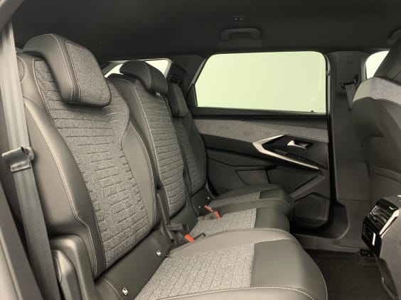Peugeot 5008 Hybrid 145 e-DCS6 Allure Blanc Okénite