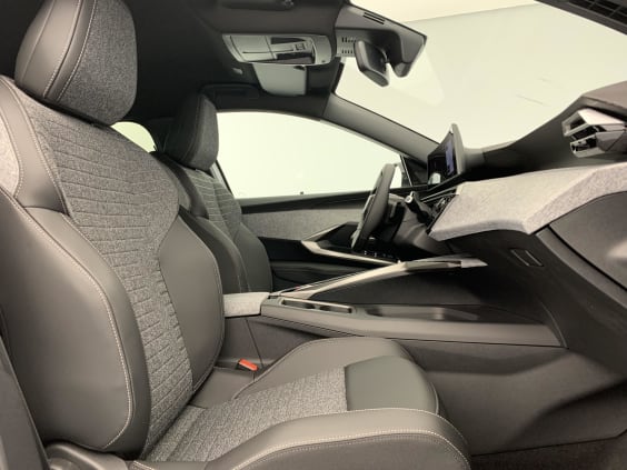 Peugeot 5008 Hybrid 145 e-DCS6 Allure Blanc Okénite