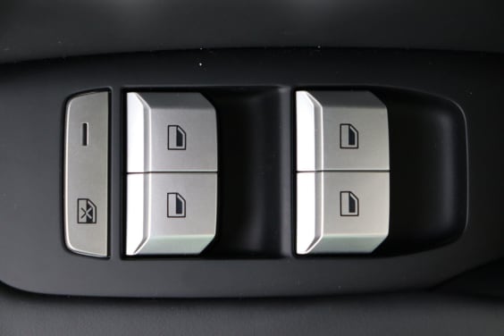 MG MGS5 EV Luxury 64 kwh 231 hp Grey