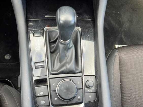 Mazda Mazda3 2.0 e-skyactiv-g m-hybrid 122 business executive bva 2022 Gris