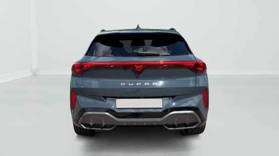 Cupra Terramar 1.5 etsi hybrid 150 v dsg7 Bleu Fjord