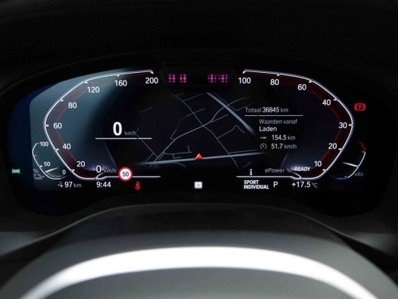 BMW iX3 M-SPORT 80KWH Champagne
