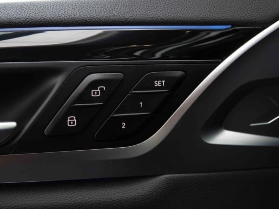 BMW iX3 M-SPORT 80KWH Champagne