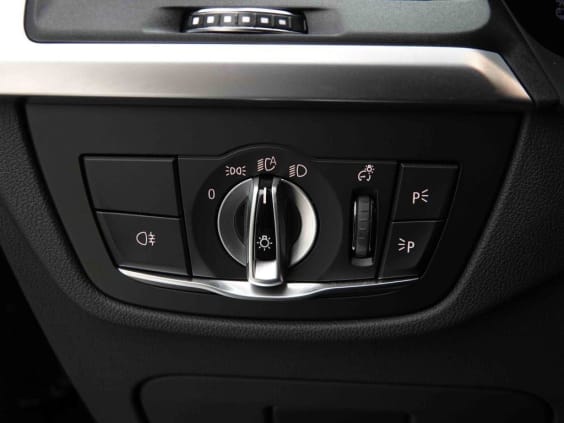 BMW iX3 M-SPORT 80KWH Champagne