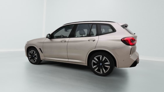 BMW iX3 M-SPORT 80KWH Champagne