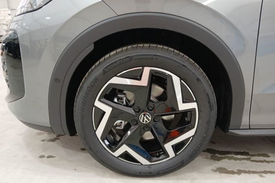 Volkswagen T-roc T-Roc 1.5 eTSI Hybrid 150 ch DSG7 R-Line Gris Loup