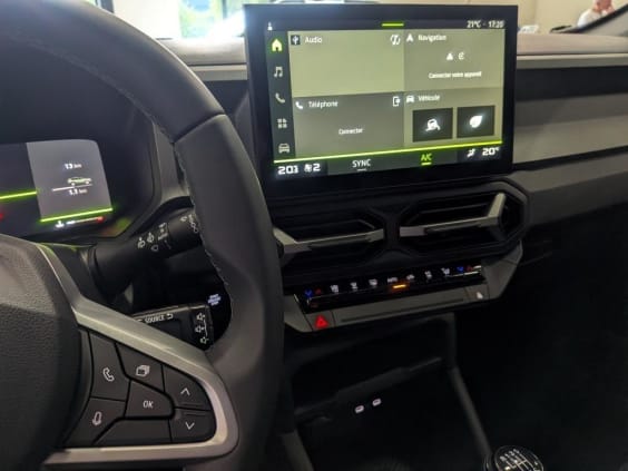 Dacia BIGSTER Bigster Mild Hybrid 140 Journey Vert Cèdre
