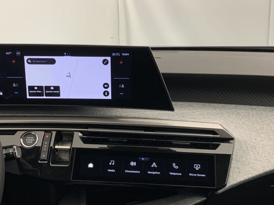 Peugeot 5008 Hybrid 145 e-DCS6 Allure Gris Artense 