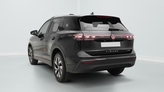 Volkswagen Tiguan 1.5 ETSI 150 DSG LIFE Noir