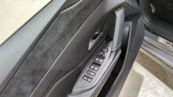 Peugeot 308 NOUVELLE 308 Hybrid 145 e-DCS6 GT Gris Selenium