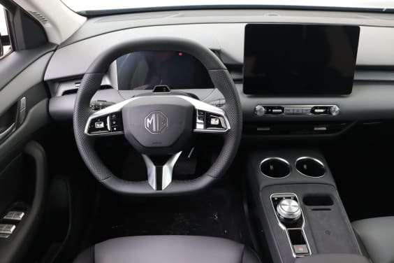 MG MGS5 EV 64kWh - 170 kW 2WD Luxury Black