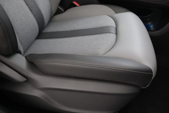 MG MGS5 EV 64kWh - 170 kW 2WD Luxury Black