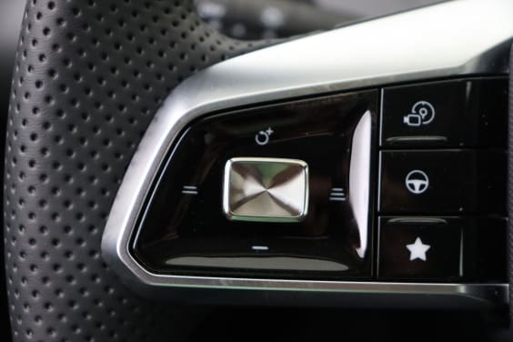 MG MGS5 EV 64kWh - 170 kW 2WD Luxury Black