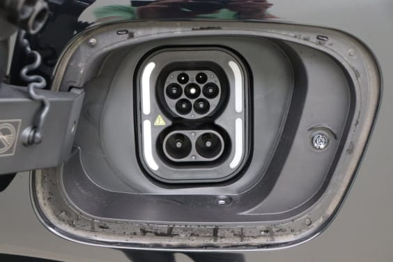 MG MGS5 EV 64kWh - 170 kW 2WD Luxury Black