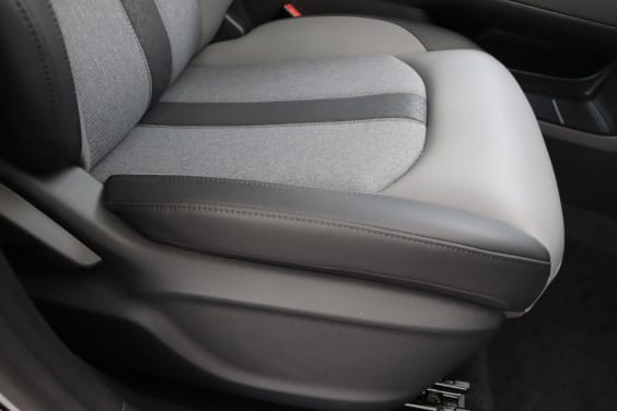 MG MGS5 EV 64kWh - 170 kW 2WD Luxury Silver