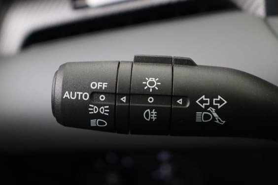 MG MGS5 EV 64kWh - 170 kW 2WD Luxury Silver