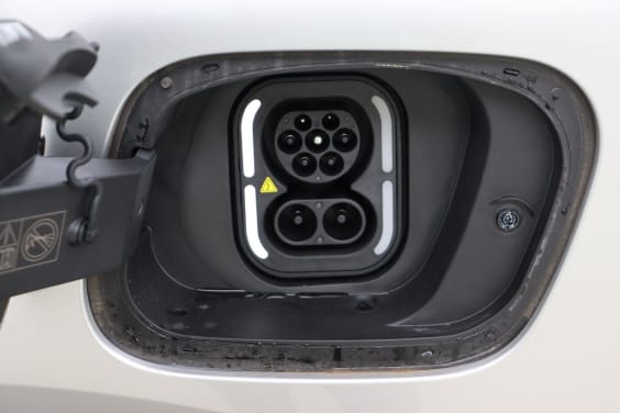 MG MGS5 EV 64kWh - 170 kW 2WD Luxury Silver