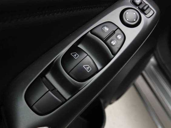 Nissan JUKE 1.0 DIG-T 117 N-Connecta Gris