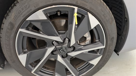 Peugeot 308 Hybrid 145 e-DCS6 Allure Gris Artense