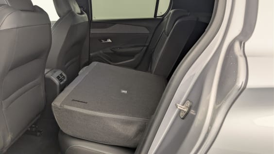Peugeot 308 Hybrid 145 e-DCS6 Allure Gris Artense