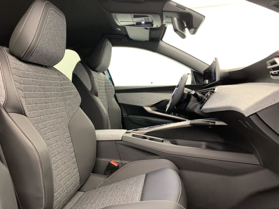 Peugeot 3008 Hybrid 145 e-DCS6 Allure Bleu Obsession