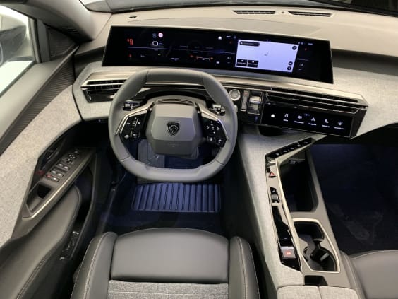Peugeot 3008 Hybrid 145 e-DCS6 Allure Bleu Obsession