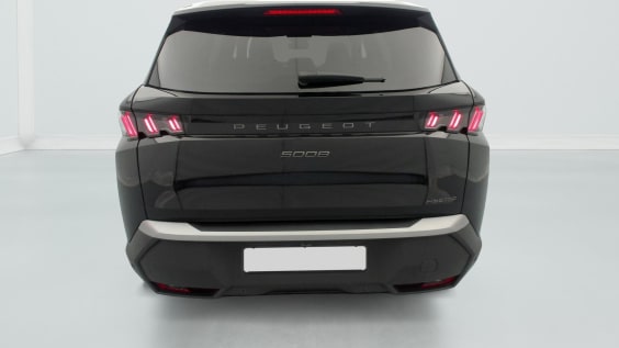Peugeot 5008 Hybrid 145 e-DCS6 Allure Noir Perla Nera