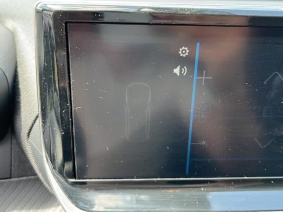 Peugeot 2008 1.2 hybrid 145 style e-dcs6 Noir