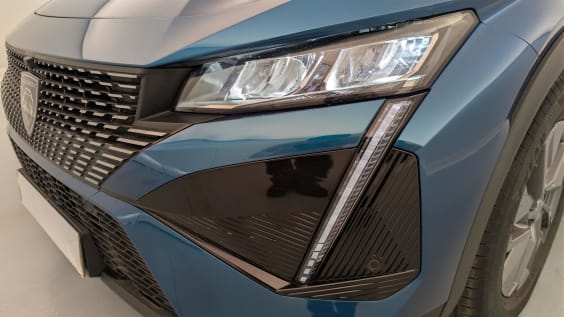 Peugeot 408 Hybrid 145 e-DCS6 Allure Bleu Obsession