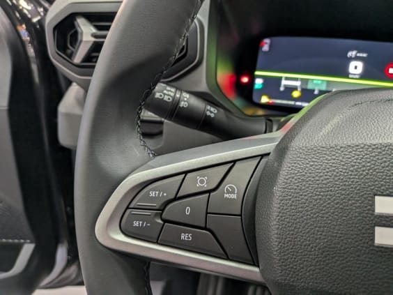 Dacia BIGSTER Bigster Mild Hybrid 140 Journey Noir Nacré
