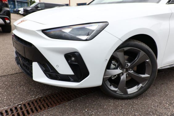 Cupra LEON 1.5 eTSI Hybrid 150 ch DSG7 V Blanc