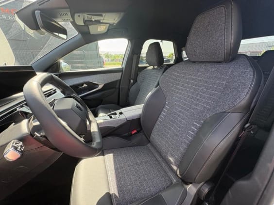 Peugeot 3008 Hybrid 145 e-DCS6 Allure Blanc