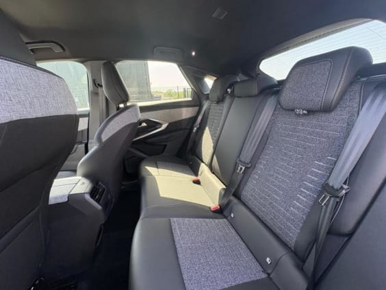 Peugeot 3008 Hybrid 145 e-DCS6 Allure Blanc