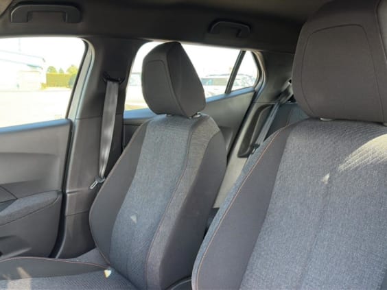 Peugeot 2008 1.2 100 style Gris