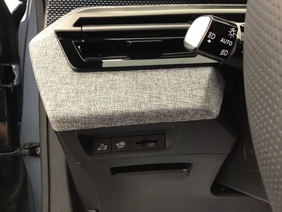Peugeot 3008 Hybrid 145 e-DCS6 GT Exclusive Bleu Ingaro