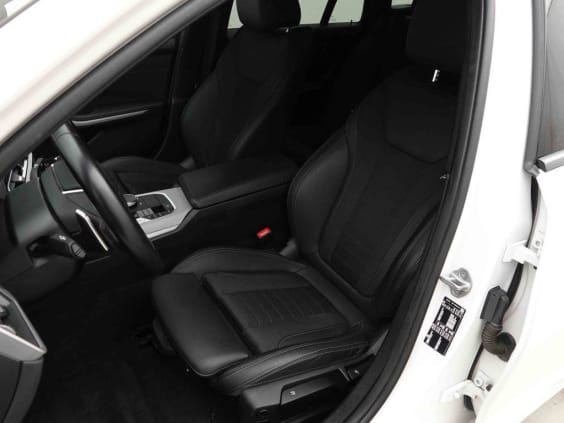 BMW 3 318dA Touring Blanc