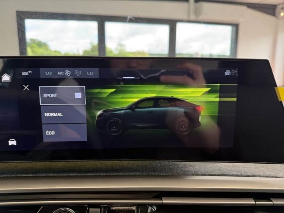 Peugeot 3008 1.2i Hybrid 145 e-DCS6  Allure Bleu Obsession