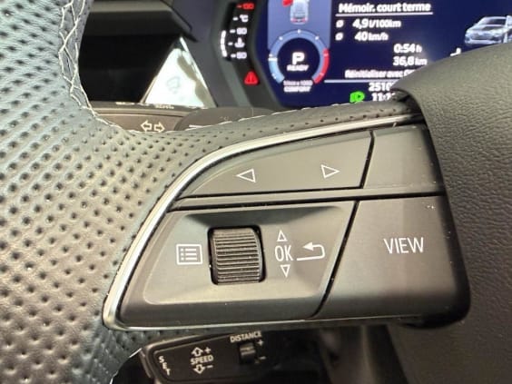 Audi A3 SPORTBACK 35 TDI 150  CH S-TRONIC 7 S LINE Gris Daytona