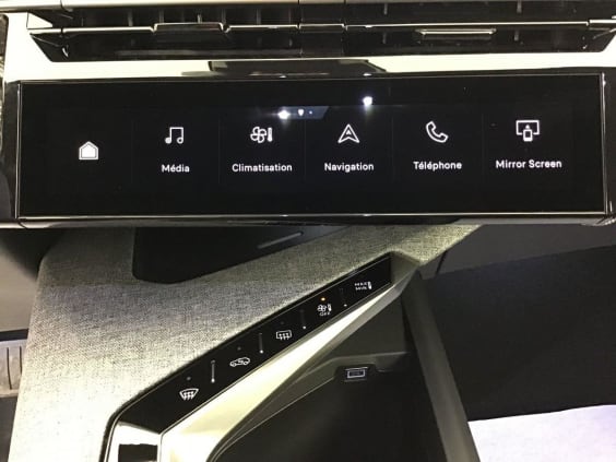 Peugeot 3008 Phase 4 Allure 1.2 HYBRID 145 Noir Perla