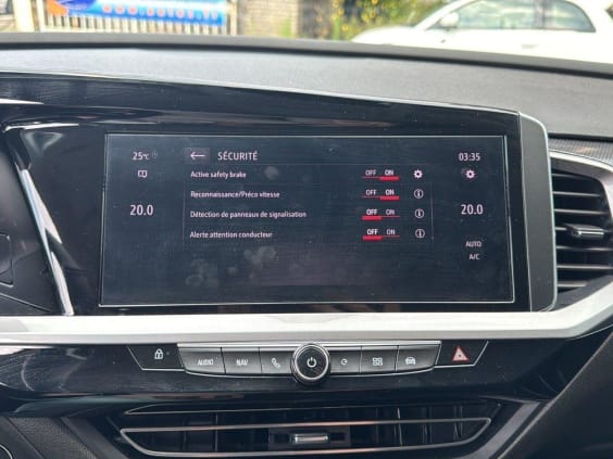 Opel Grandland GRANDLAND 1.6 TURBO HYBRID 225CH GS Noir