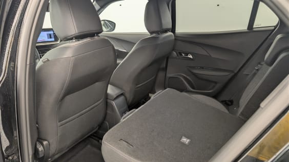 Peugeot 2008 ELECTRIQUE 50 kWh 136 ch Allure Noir Perla Nera