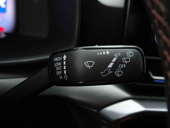 Cupra Formentor 1.4 E-HYBRID 204 PHEV Noir