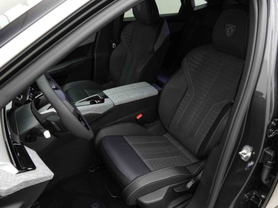 Peugeot 3008 145 e-DSC6 Hybrid GT Gris