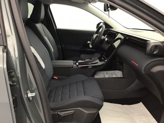 Citroën C5 Aircross Plus 1.2 HYBRID 145 Vert Astoria