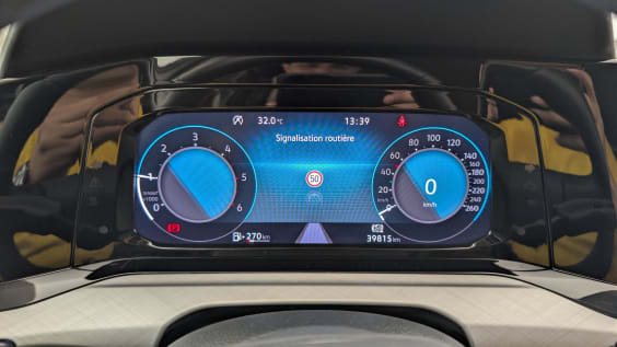 Volkswagen GOLF 8 SW 2.0 TDI SCR 115 BVM6 LIFE Reflet d'Argent