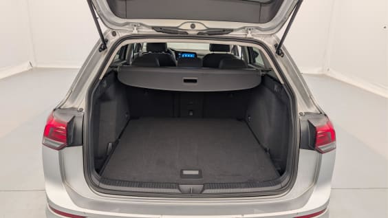 Volkswagen GOLF 8 SW 2.0 TDI SCR 115 BVM6 LIFE Reflet d'Argent