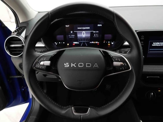 Skoda Fabia 1.0 TSI 95 Sélection Bleu