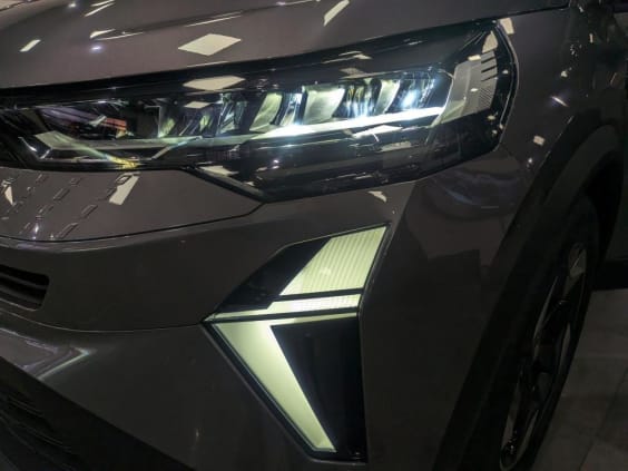 Renault CAPTUR Captur mild hybrid 160 EDC Techno Gris Cassiopé