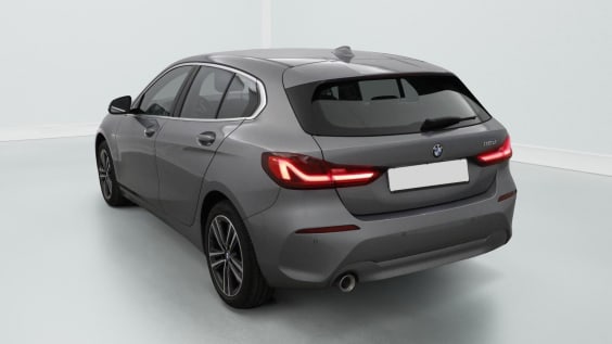 BMW Serie 1 F40 116d 116 ch Business Design Skyscraper Grau Métallisé