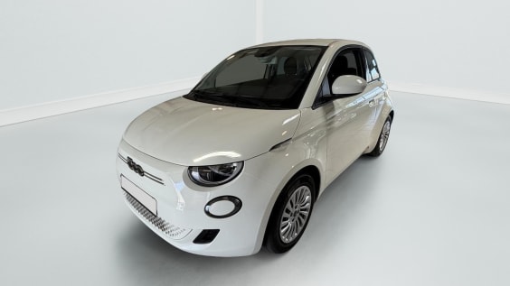 Fiat 500e BERLINE MY22 SERIE 1 STEP 1 500 e 95 ch Action Blanc